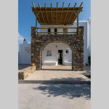 Villa Ryakia Villa, 5 Min Away From Super Paradise Beach (Mykonos)
