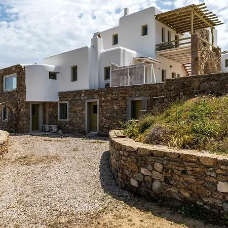 Ryakia Villa, 5 Min Away From *